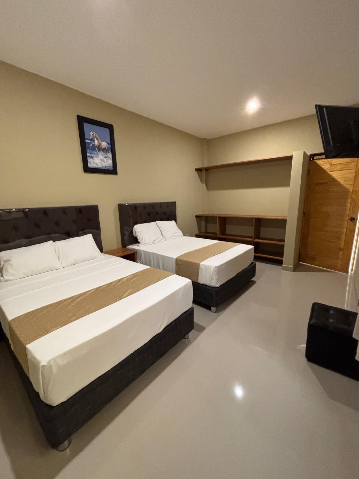 Guaros Hotel imagen 2